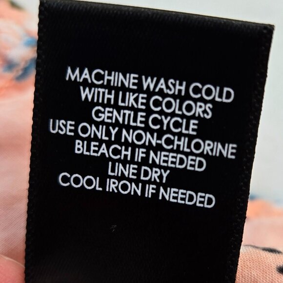 76-28 Torrid Peach Fit and Flare Challis Button Front Top Size 0 (12, L) - Picture 10 of 10